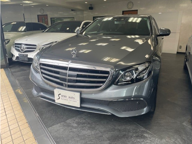 EクラスE400 4マチック エクスクルーシブ 4WDワンオーナー・禁煙車・24300km