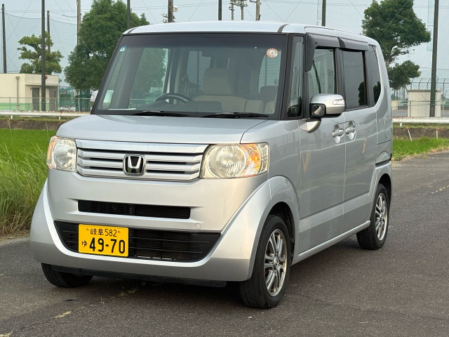 ホンダ N-BOXカスタム 