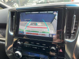 バックカメラ装備。駐車が苦手な方には欠かせません。