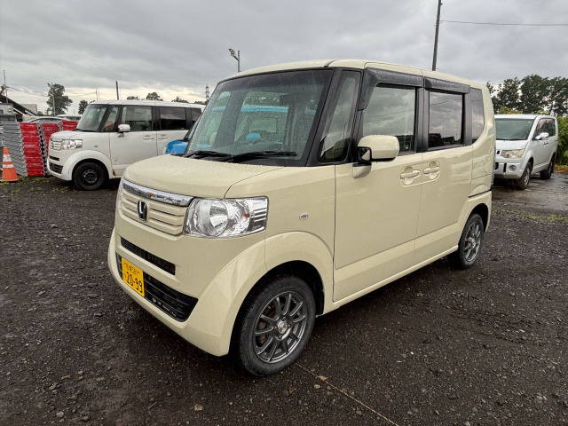 N-BOX G 4WD 両側スライド片側電動ドア