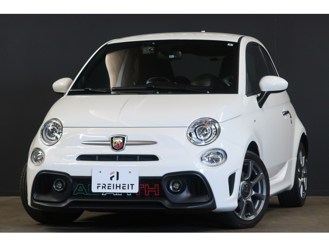 アバルト595  左ハンドル MT車