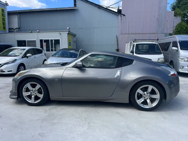 日産 フェアレディZ 3.7 の中古車詳細 (154,000km, シルバー