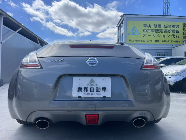 日産 フェアレディZ 3.7 の中古車詳細 (154,000km, シルバー