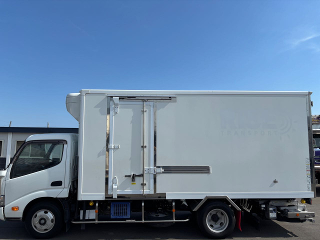 日野 デュトロ 冷蔵冷凍車 パワーゲート 2t の中古車詳細 (51,800km