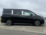 ヴォクシー 2.0 ZS 煌III 4WD 4WD 1オーナー 純正メモリーナビ C