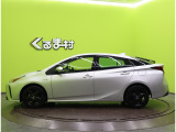 プリウス 1.8 S 【7型SDナビ★セーフティセンス】