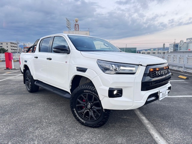 ハイラックス 2.4 Z GRスポーツ ディーゼル 4WD 