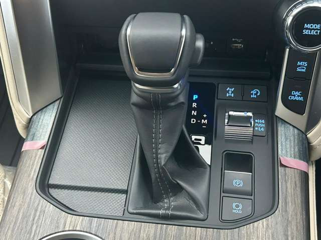 トヨタ ランドクルーザー300 3.5 ZX 4WD フルオプション モデリスタ