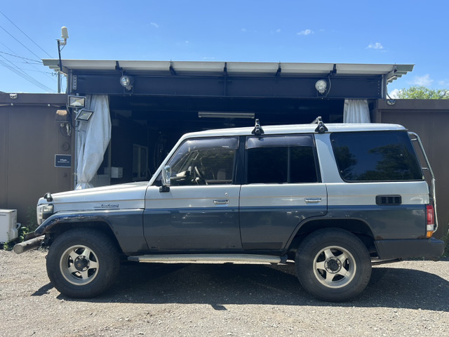 トヨタ ランドクルーザー70 4.2 ZX ディーゼル 4WD 4ナンバー