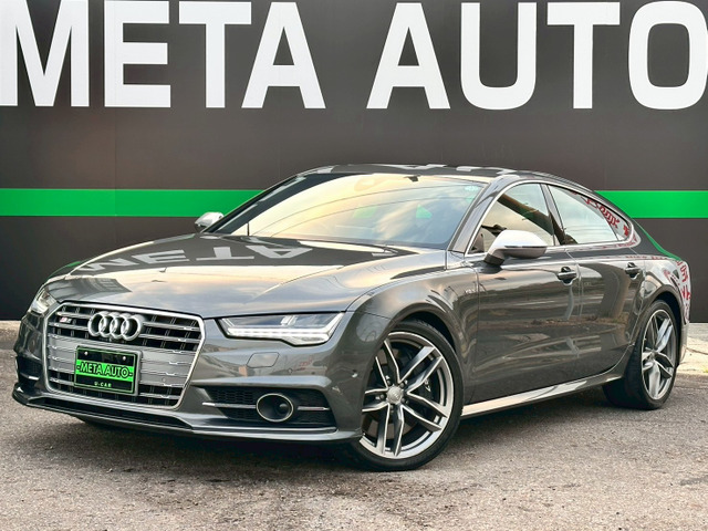S7スポーツバック4.0 4WD