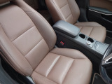 GLAクラス GLA250 4マチック オフロード 4WD カスタム多数特撰車