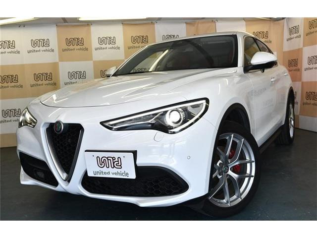 ステルヴィオファースト エディション 4WDワンオーナー・限定車・カープレイ対応