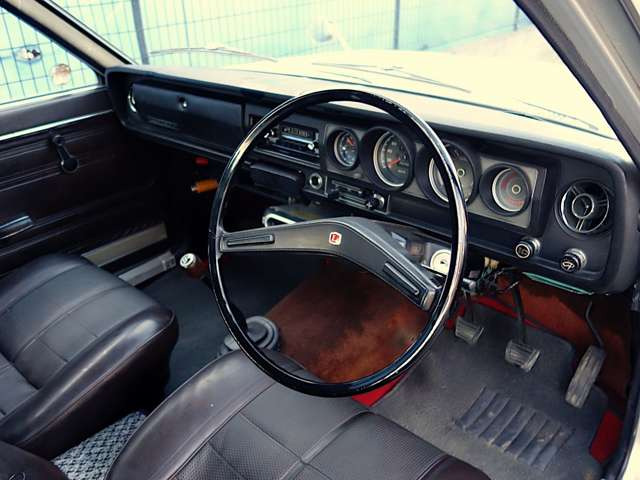 日産ローレルC30用ステアリング Kaysun General Trading LLC.