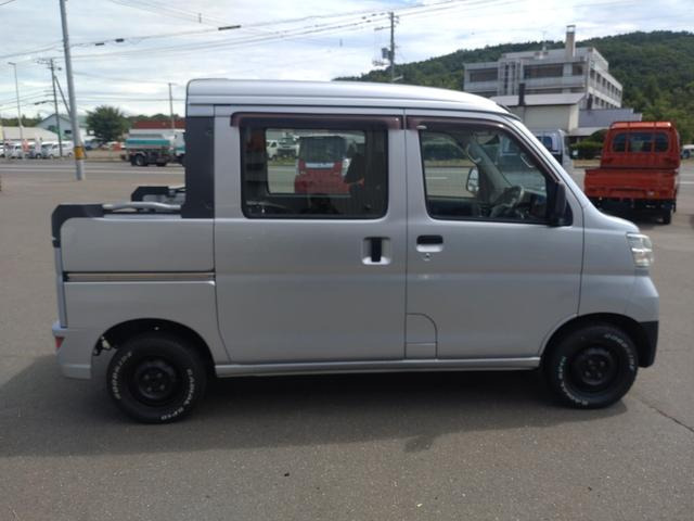ダイハツ ハイゼットカーゴ ホワイト 4ドア 車 車・バイク・自転車