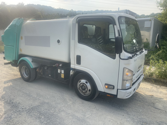 エルフ  ダンプ式パッカー・モリタ製5.0㎥