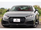 アウディ TTSクーペ 2.0 TFSI クワトロ 4WD
