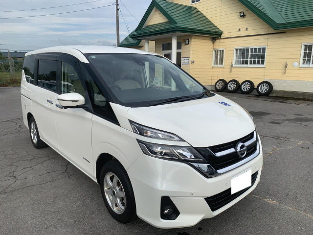 セレナ2.0 X チェアキャブ リフタータイプ 4WD【希少】車いす移動車 アンシャンテ