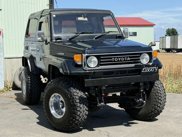トヨタ ランドクルーザー70 4.2 ZX FRPトップ ディーゼル 4WD FOX