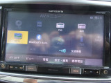 フルセグ地デジチューナー,ブルートゥース,ミュージックサーバー内蔵。