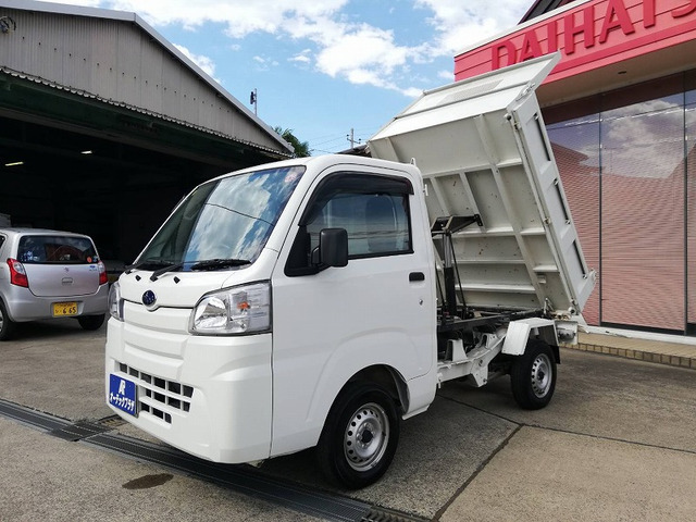 サンバートラック  新明和製ダンプ・純正ラジオ