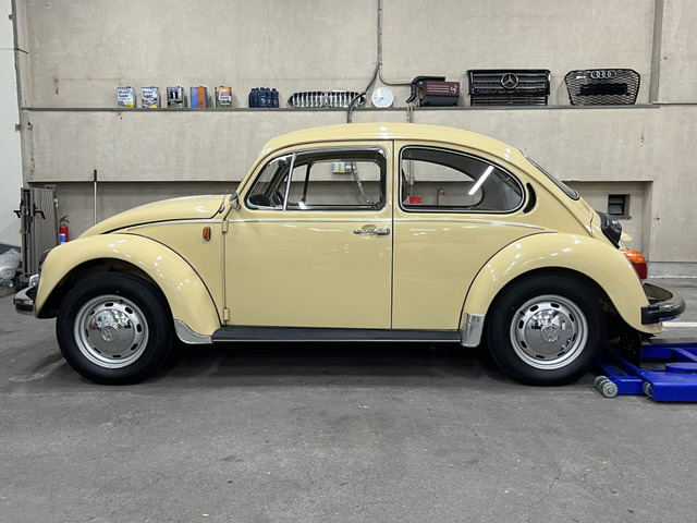 フォルクスワーゲン ビートル ヤナセ正規D車 実走行1.2万K 記録簿 の