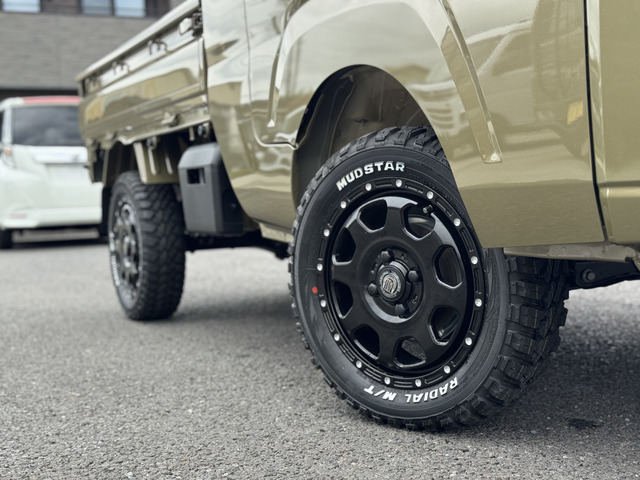 ダイハツ ハイゼットトラック ジャンボ エクストラ 4WD リフトアップ