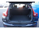 大口のテールゲートで荷物の出し入れラクラク!シートを倒せば大きな荷物も積載可能☆