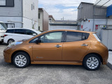リーフ 30kWh X 純正ナビTV・Bカメラ・満充電130km