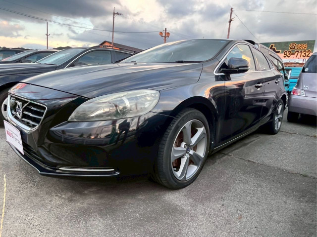 V40T4ターボ 地デジナビ 革シートメモリー