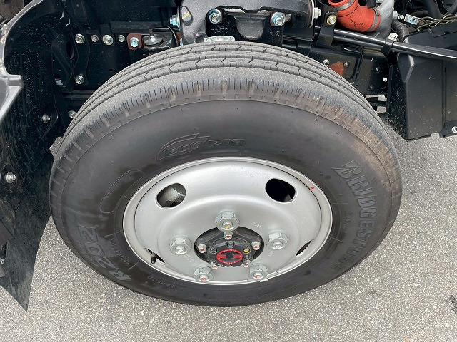 いすゞ エルフ 4WD アルミブロック 平ボディ 四駆 の中古車詳細