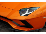 エクステリア カーボンファイバー パッケージ  with スタイル パッケージ￥2,033,640・デイライト