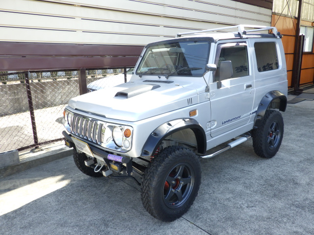 ジムニー ランドベンチャー 4WD カスタム リフトアップ 前後バンパー