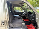 買ったばかりの愛車、ずっときれいにしていたいですよね!ご購入いただいたお車を綺麗な状態に保てるよう、コーティングなどのオプションもご用意しております。詳しくは店舗までお問い合わせください♪
