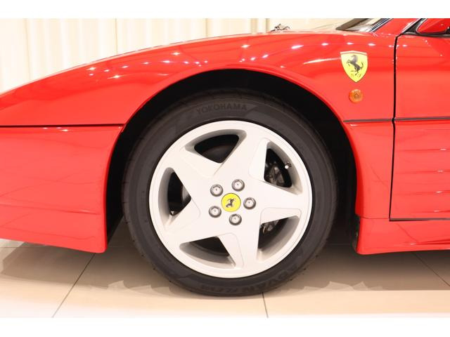 フェラーリ 348 tb ディーラー車 左ハンドル 5速マニュアル の中古車