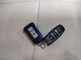 【全国納車OK】 現車をご覧になれないお客様でも、安心してお車をご購入いただける環境を整えております。 色々な角度から撮影したたくさんの画像など豊富な資料送りいたしております。