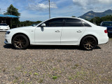 A4アバント 2.0 TFSI クワトロ 4WD エアサス
