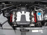 SQ5 3.0 4WD 純正ナビ・フルセグ・Bカメラ・Bluetooth・