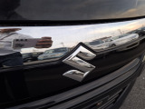 エンジン、ミッションなど金額の大きな箇所も無料修理♪代車もご用意!☆自社保証☆安心3ヶ月間の無料保証付。カーセンサーアフター保証も有り☆1年～2年更新保証もご用意有ります。輸入車は1年保証～有償のみです。