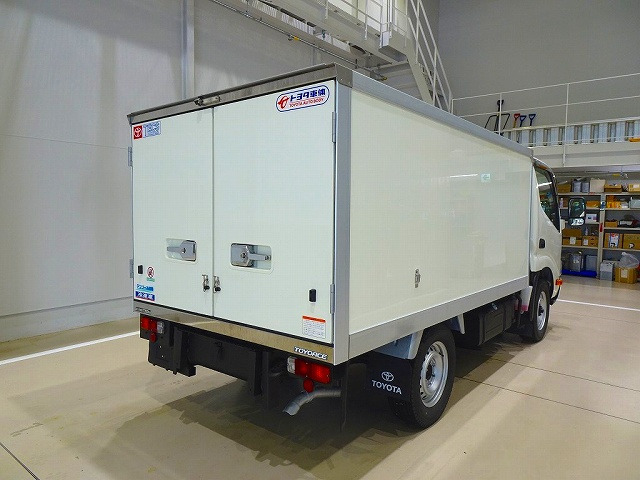 トヨタ トヨエース 冷凍車 1.35t 4WD Sタイヤ 4No. の中古車詳細 