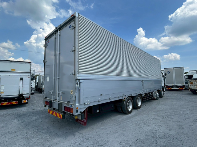 日野 プロフィア キャブ全塗装済み×エアサス付 の中古車詳細