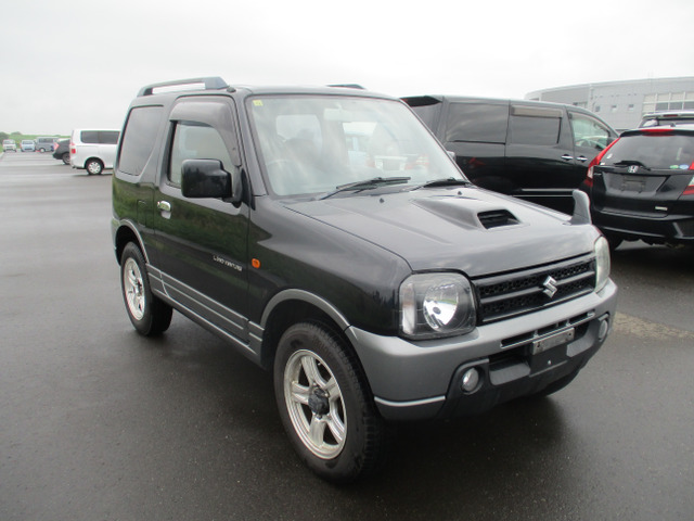 スズキ ジムニー ランドベンチャー 4WD ナビ の中古車詳細 (178,100km