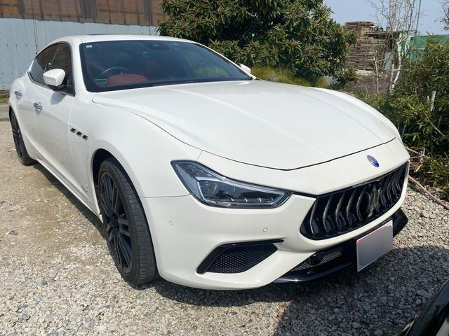ギブリS グランスポーツ革シート 運転席・助手席エアバッグ