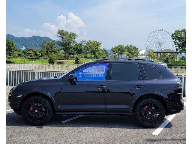 ポルシェ カイエン ターボ ティプトロニックS 4WD ブラック