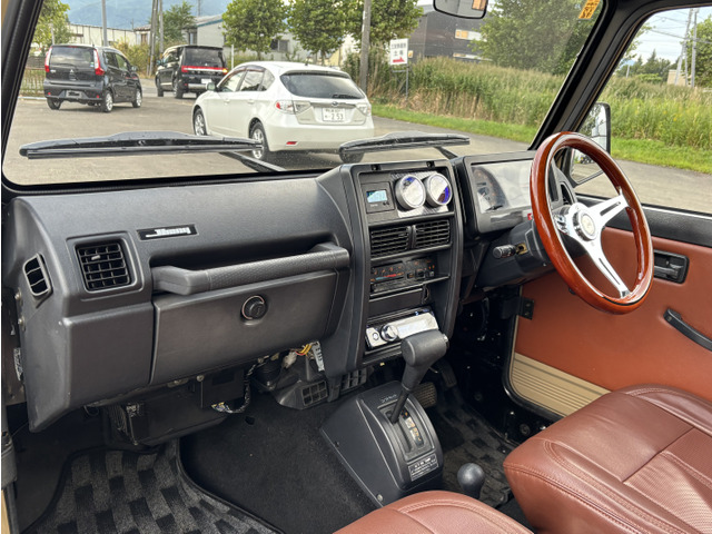 スズキ ジムニー ワイルドウインド リミテッド 4WD JA11/AT/エアコンOK