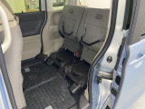 【自社整備工場完備】 自社整備工場を完備しており、納車前は徹底整備後お渡しとなります。自社工場だからこそ時間をかけれる。自社工場だからこそきめ細かい整備を。自社工場だからこそ出来る事があります。