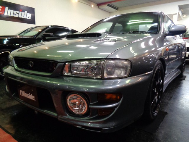 インプレッサ2.0 WRX 4WDEJ20BOXERターボエンジン5MT