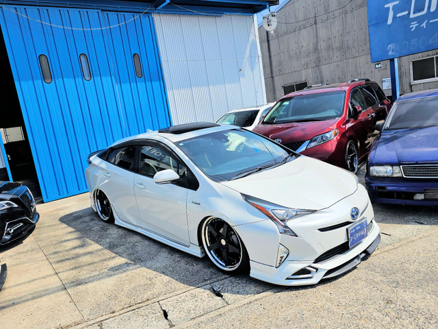 プリウスPHV  