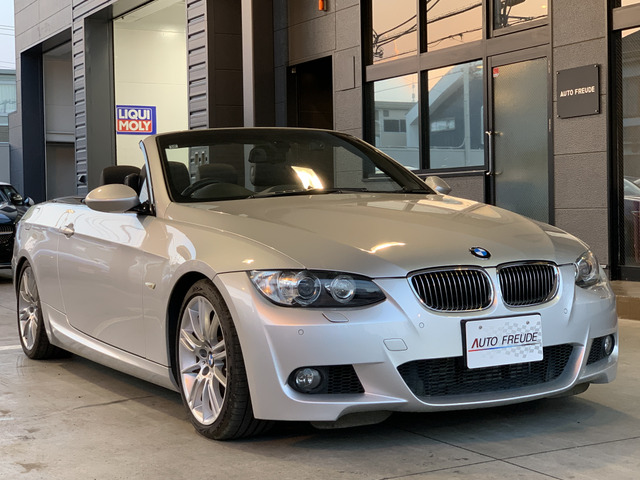 3シリーズカブリオレ335i Mスポーツパッケージ7速DCT 黒革シート