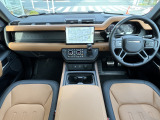 ディフェンダー 110 X 3.0L D300 ディーゼル 4WD OP20アルミ コールドクライメートP