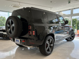 ディフェンダー 110 X 3.0L D300 ディーゼル 4WD OP20アルミ コールドクライメートP